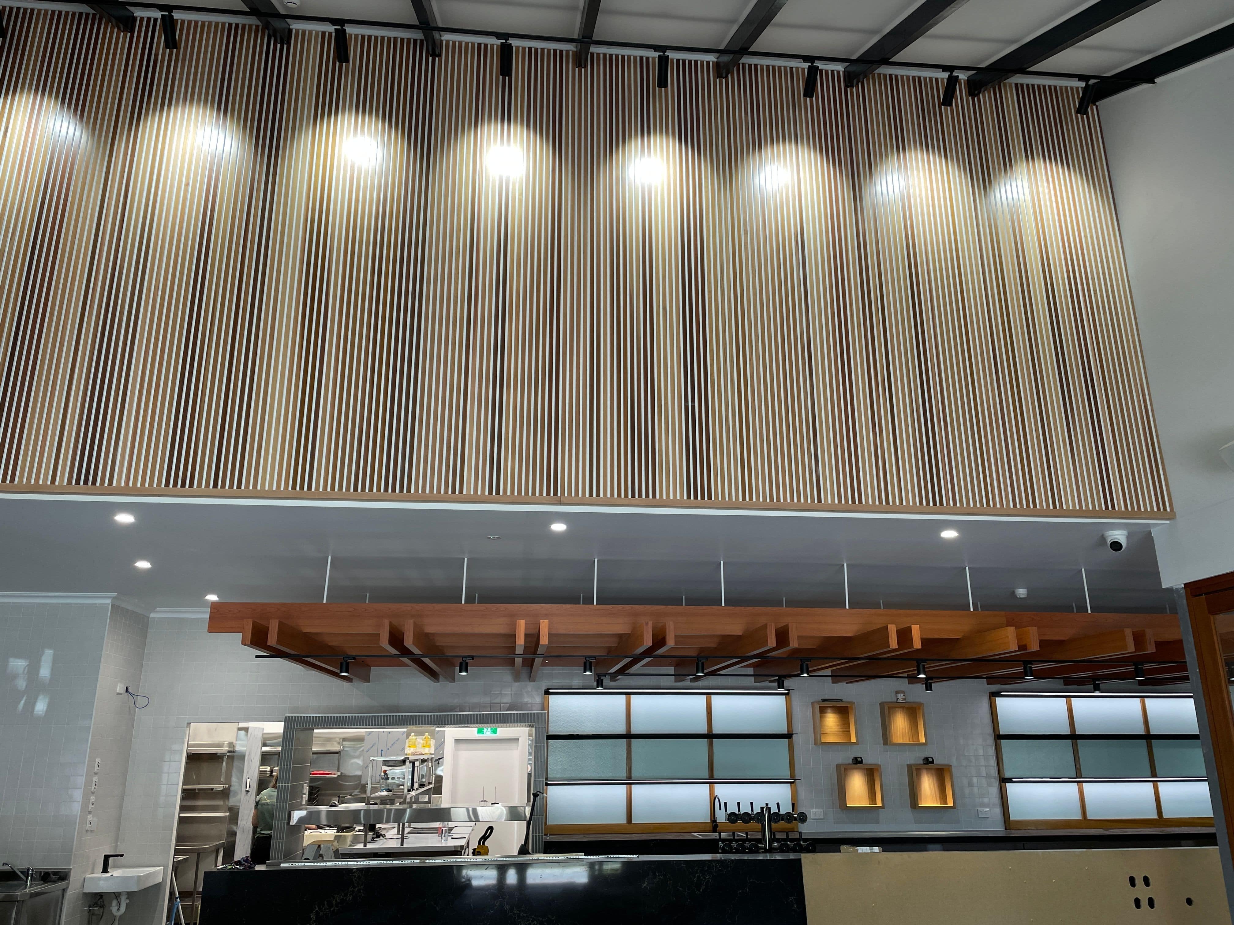 Suspended ceiling in 150mm Knotwood Battens 